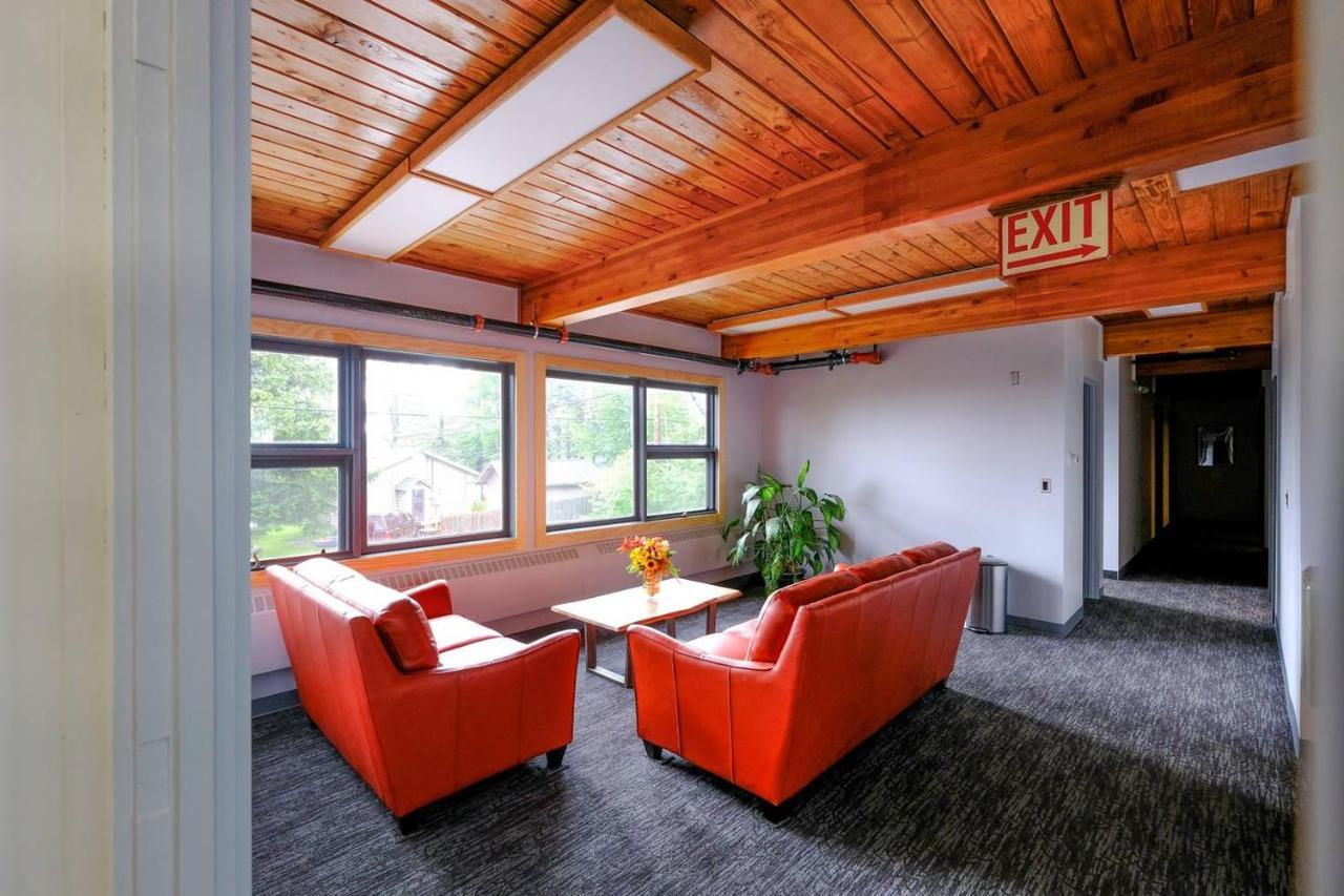 Seward Adventure Lodge 외부 사진