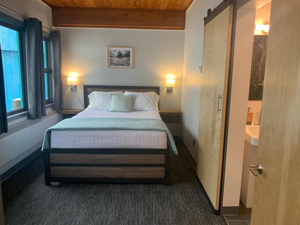 Seward Adventure Lodge 외부 사진